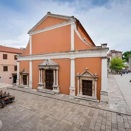Old Town Jacuzzi 4* Zadar